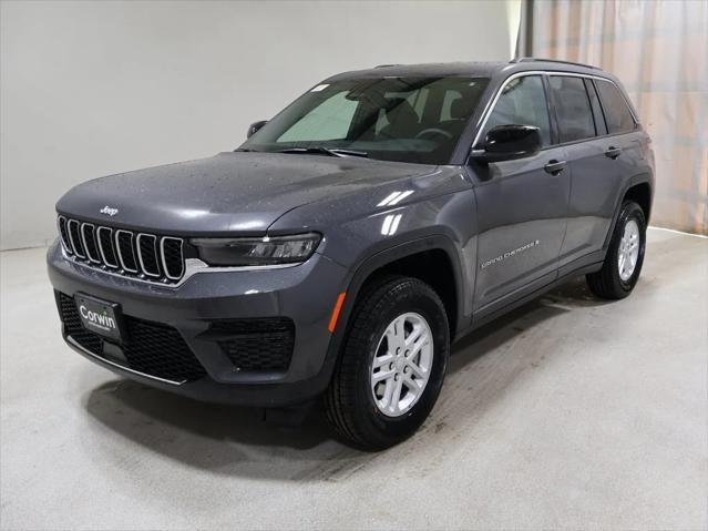 2025 Jeep Grand Cherokee GRAND CHEROKEE LAREDO 4X4
