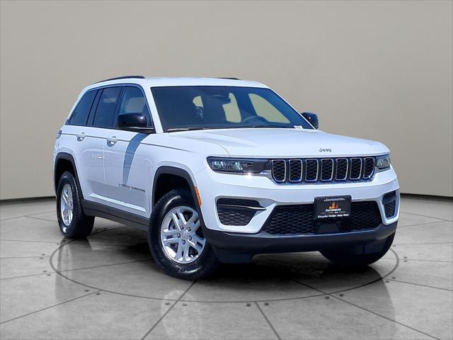 2025 Jeep Grand Cherokee GRAND CHEROKEE LAREDO 4X4