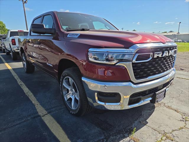 2025 RAM Ram 1500 RAM 1500 TRADESMAN CREW CAB 4X4 57 BOX