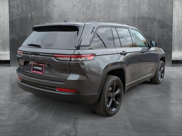 2025 Jeep Grand Cherokee GRAND CHEROKEE ALTITUDE 4X4 2025 Jeep Grand Cherokee GRAND CHEROKEE ALTITUDE 4X4