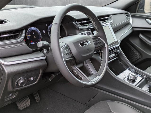 2025 Jeep Grand Cherokee GRAND CHEROKEE ALTITUDE 4X4 2025 Jeep Grand Cherokee GRAND CHEROKEE ALTITUDE 4X4