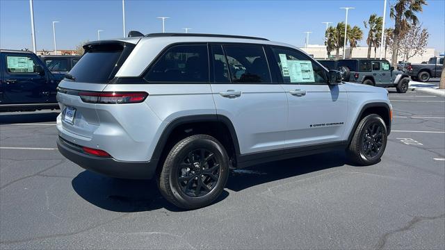 2025 Jeep Grand Cherokee GRAND CHEROKEE ALTITUDE 4X4
