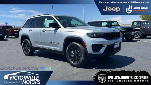 2025 Jeep Grand Cherokee GRAND CHEROKEE ALTITUDE 4X4