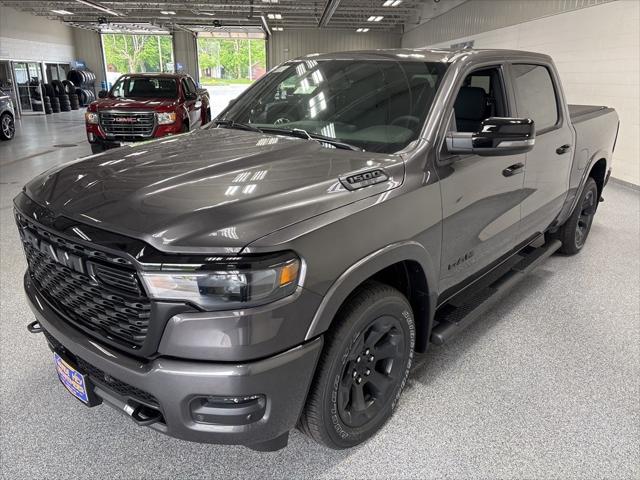 2025 RAM Ram 1500 RAM 1500 BIG HORN CREW CAB 4X4 57 BOX