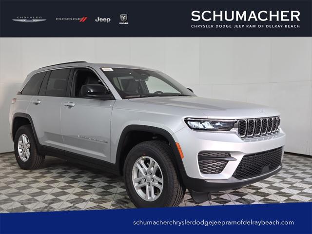 2025 Jeep Grand Cherokee GRAND CHEROKEE LAREDO 4X2