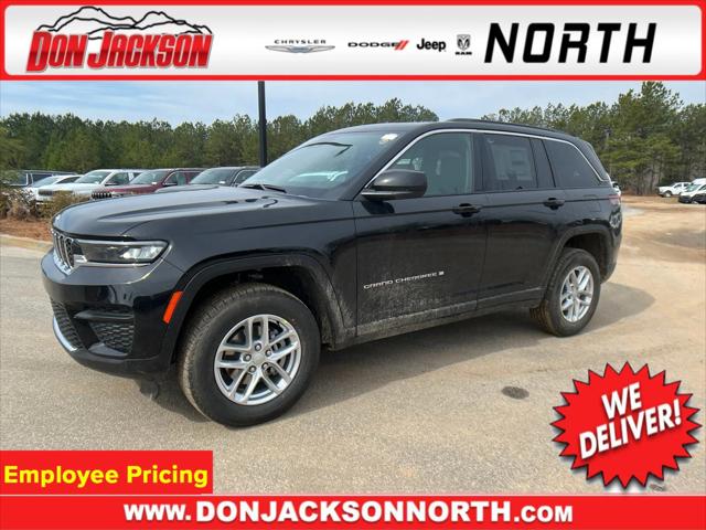 2025 Jeep Grand Cherokee GRAND CHEROKEE LAREDO X 4X4