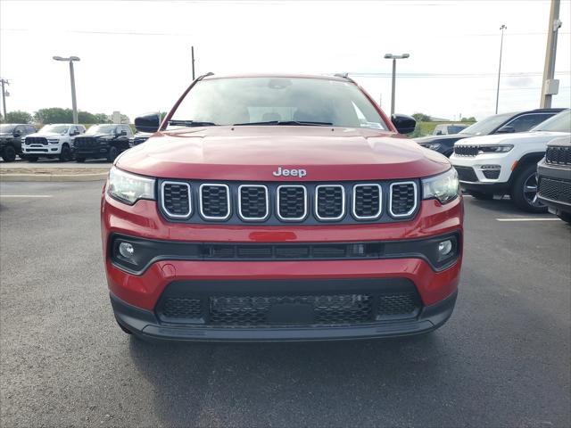 2025 Jeep Compass COMPASS LATITUDE 4X4