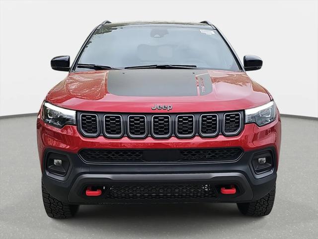 2025 Jeep Compass COMPASS TRAILHAWK 4X4