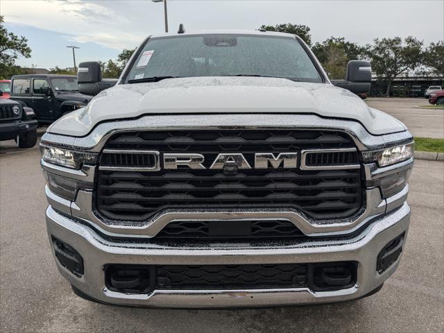 2025 RAM Ram 2500 RAM 2500 TRADESMAN CREW CAB 4X4 64 BOX