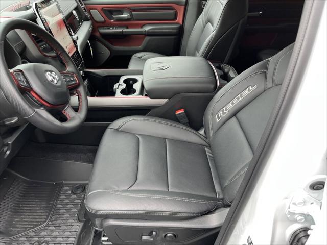 2025 RAM Ram 1500 RAM 1500 REBEL CREW CAB 4X4 57 BOX