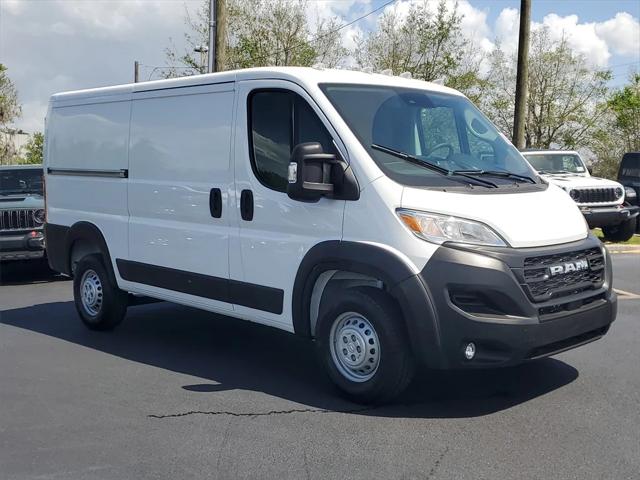 2025 RAM Ram ProMaster RAM PROMASTER 1500 TRADESMAN CARGO VAN LOW ROOF 136 WB