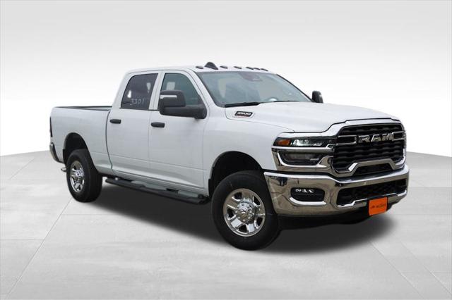 2025 RAM Ram 3500 RAM 3500 TRADESMAN CREW CAB 4X4 64 BOX
