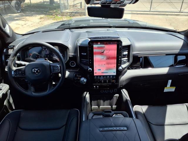 2025 RAM Ram 1500 RAM 1500 LIMITED CREW CAB 4X4 57 BOX