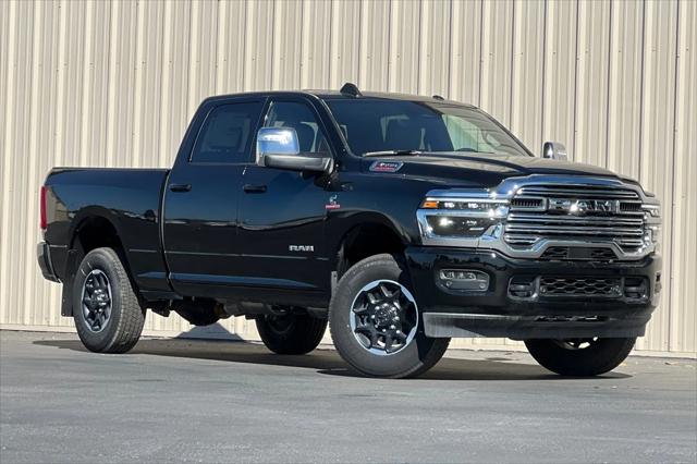 2025 RAM Ram 3500 RAM 3500 LARAMIE CREW CAB 4X4 64 BOX