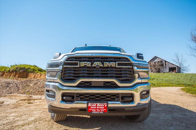 2025 RAM Ram 2500 RAM 2500 TRADESMAN CREW CAB 4X4 64 BOX