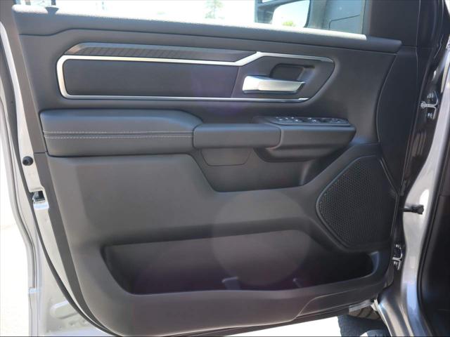 2025 Ram 1500 Big Horn Crew Cab 4x4 5'7" Box