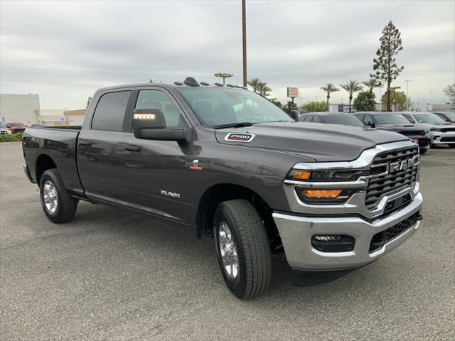 2025 RAM Ram 2500 RAM 2500 BIG HORN CREW CAB 4X2 64 BOX
