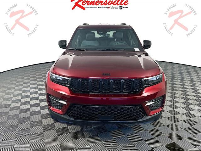 2025 Jeep Grand Cherokee GRAND CHEROKEE ALTITUDE 4X4