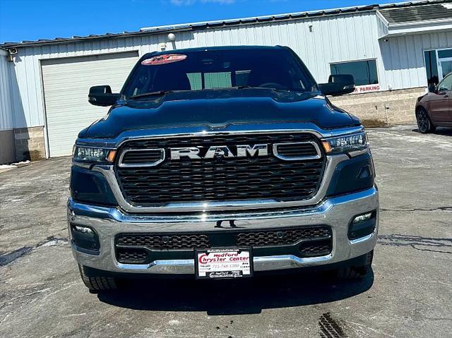 2025 RAM Ram 1500 RAM 1500 BIG HORN CREW CAB 4X4 64 BOX