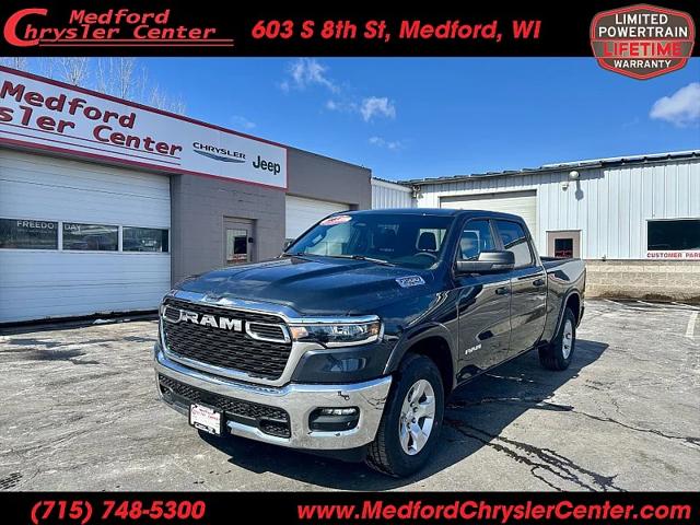 2025 RAM Ram 1500 RAM 1500 BIG HORN CREW CAB 4X4 64 BOX