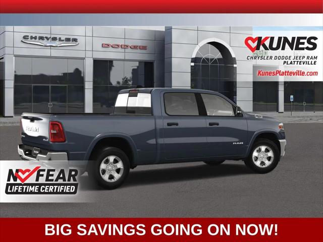 2025 RAM Ram 1500 RAM 1500 BIG HORN CREW CAB 4X4 64 BOX