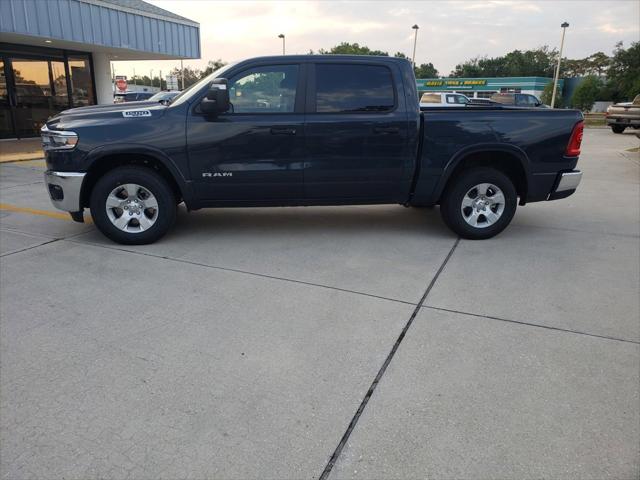 2025 RAM Ram 1500 RAM 1500 BIG HORN CREW CAB 4X4 57 BOX