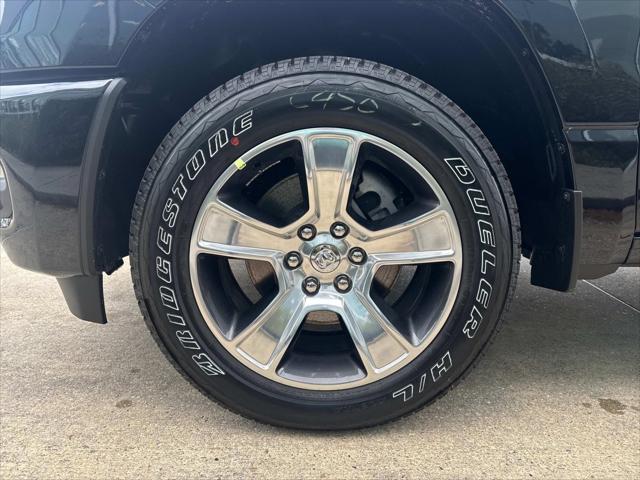 2025 RAM Ram 1500 RAM 1500 TRADESMAN CREW CAB 4X2 57 BOX