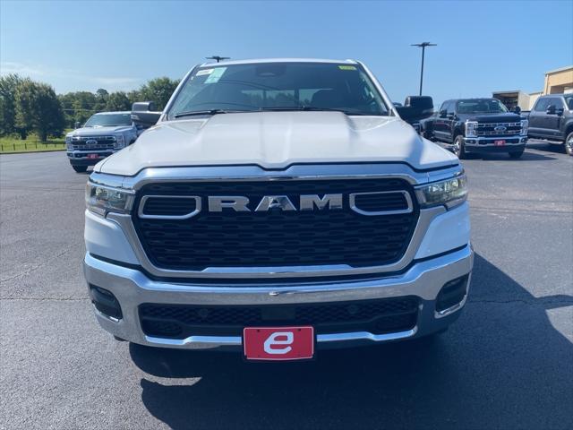 2025 RAM Ram 1500 RAM 1500 LONE STAR CREW CAB 4X2 64 BOX