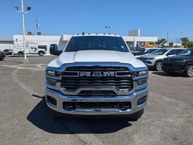 2025 RAM Ram 2500 RAM 2500 TRADESMAN CREW CAB 4X4 64 BOX