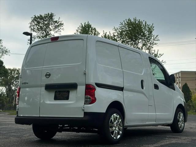 2013 Nissan NV200 S