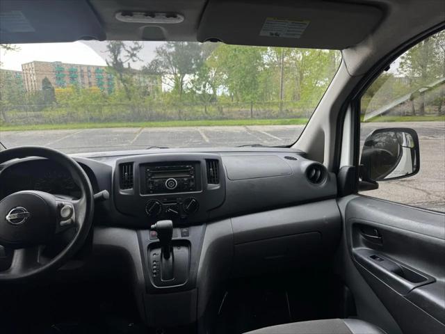 2013 Nissan NV200 S