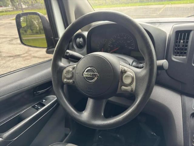 2013 Nissan NV200 S