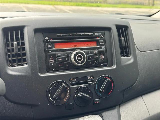 2013 Nissan NV200 S