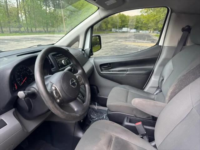 2013 Nissan NV200 S