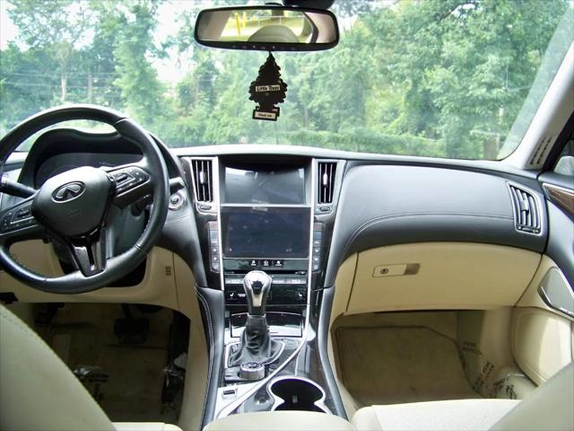 2018 INFINITI Q50 3.0t LUXE