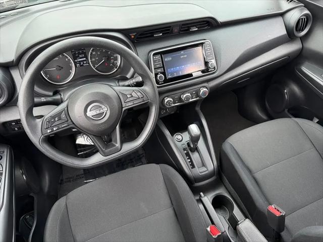 2024 Nissan Kicks S Xtronic CVT