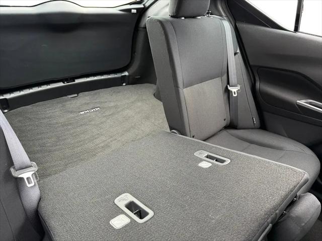 2024 Nissan Kicks S Xtronic CVT