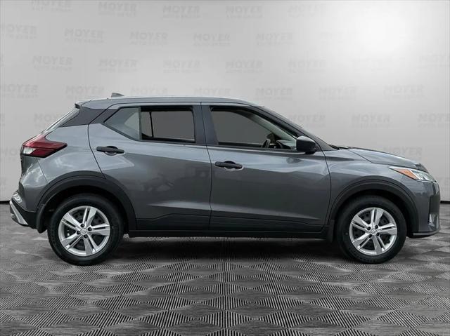 2024 Nissan Kicks S Xtronic CVT