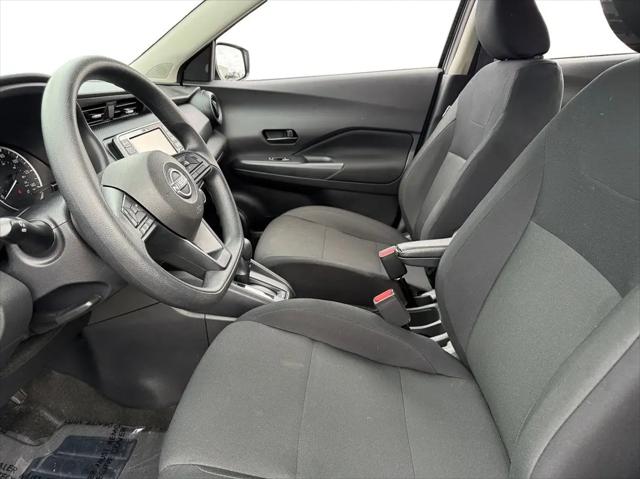 2024 Nissan Kicks S Xtronic CVT