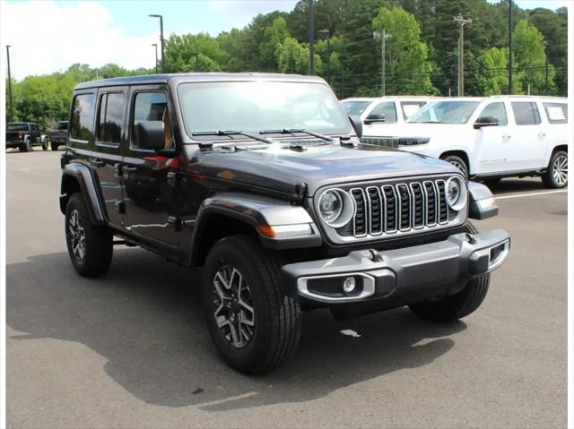 2025 Jeep Wrangler 4-Door Sahara 4x4