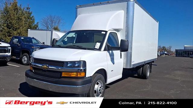 2025 Chevrolet Express Cutaway Work Van