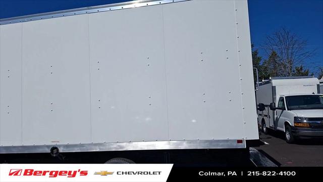 2025 Chevrolet Express Cutaway Work Van