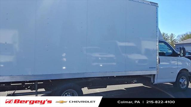 2025 Chevrolet Express Cutaway Work Van