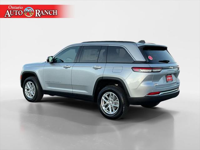 2025 Jeep Grand Cherokee Laredo X 4x4