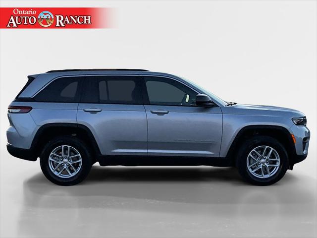 2025 Jeep Grand Cherokee Laredo X 4x4