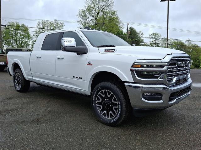 2025 RAM Ram 2500 RAM 2500 LIMITED LONGHORN MEGA CAB 4X4 64 BOX