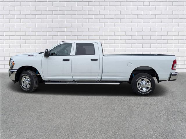 2024 RAM 2500 Tradesman Crew Cab 4x4 8 Box
