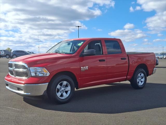 2022 RAM 1500 Classic SLT Crew Cab 4x2 57 Box