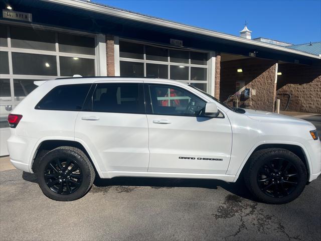 2017 Jeep Grand Cherokee Altitude 4x4