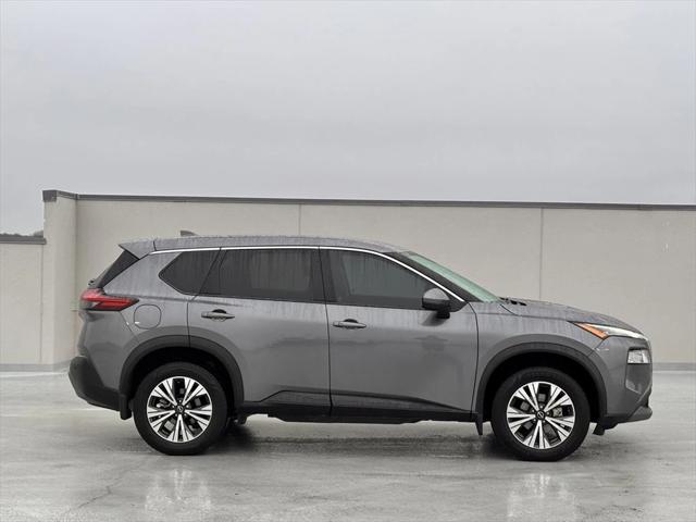 2022 Nissan Rogue SV FWD